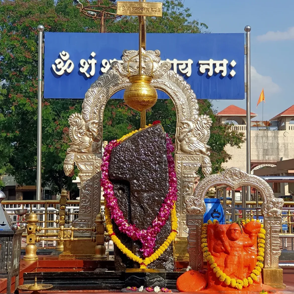 Shani Shingnapur Temple Maharashtra